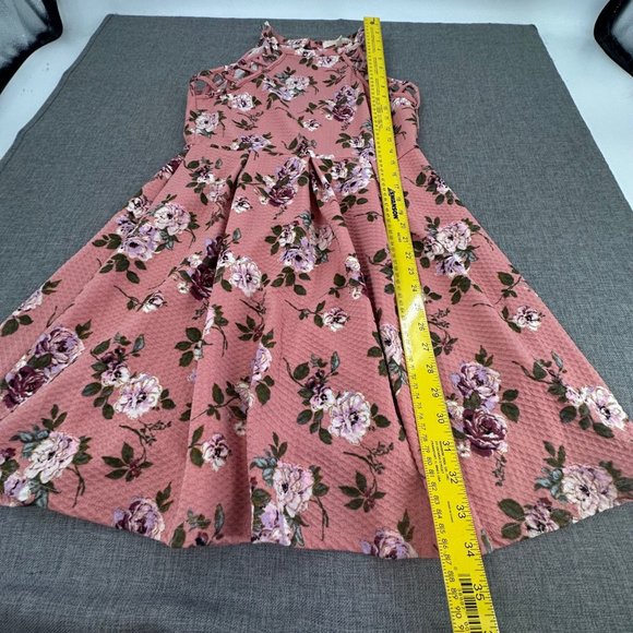 Rewind Floral Skater Dress Medium Sleeveless Pleated Peachy Color Brand New - Picture 7 of 15